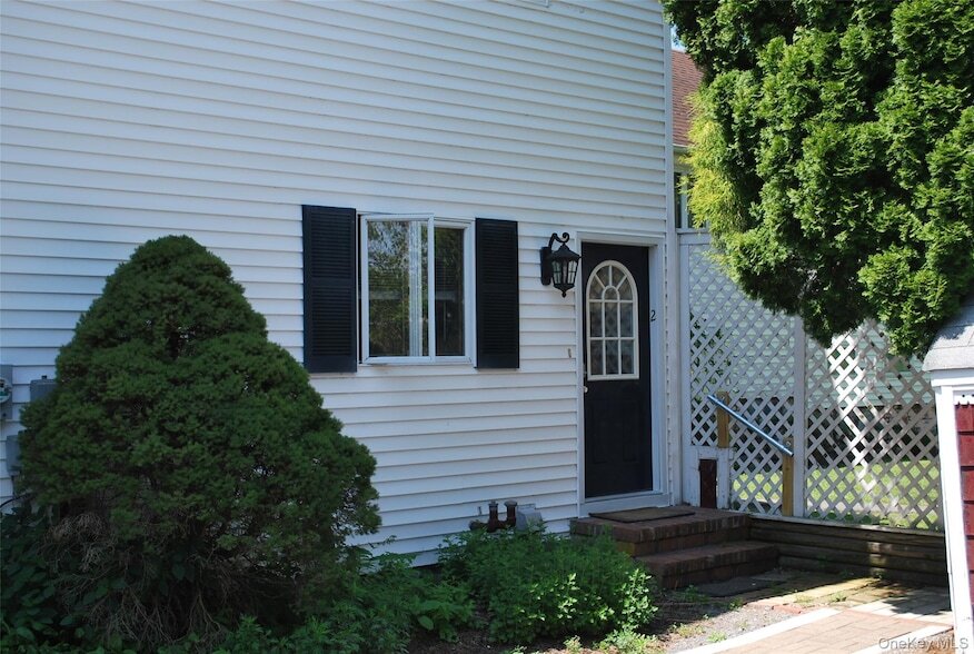 Primary Photo - 25 Hathorn Rd