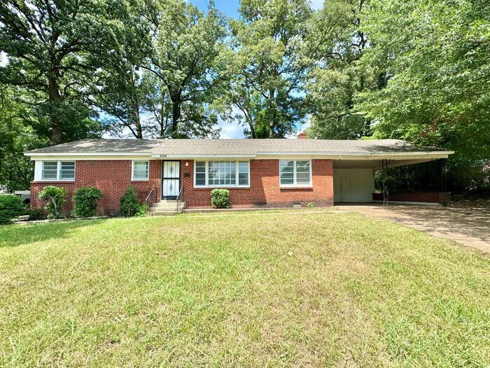Foto principal - 1220 Brower St