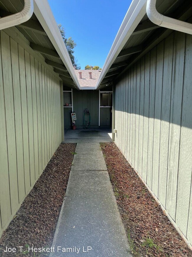 Building Photo - 2 br, 1 bath House - 6341 Morgan Place