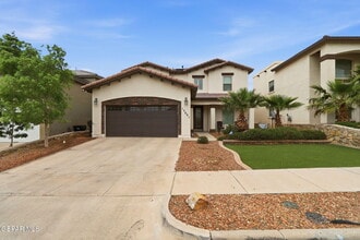 Building Photo - 12081 Silver Crown