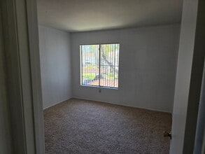 Building Photo - 8387 Capricorn Way