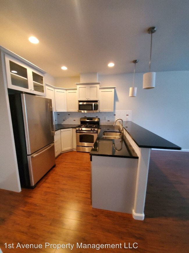 Building Photo - 3 br, 2.5 bath House - 4384 N Five Mile