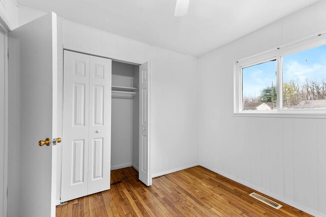 Foto del edificio - 1532 Harvest Ln