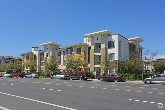 Foto del edificio - Skye Apartments