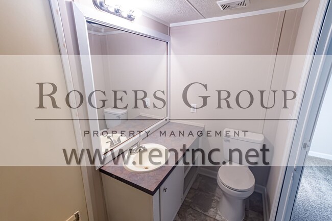 Building Photo - Homes for Rent in Warrenton NC - 13 Countr...