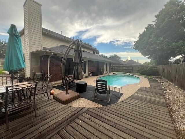 Building Photo - 3906 Hazelwood Dr