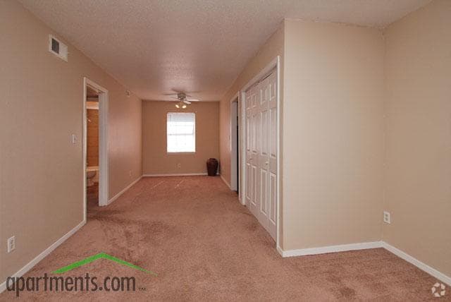 Living Room - Colony Square