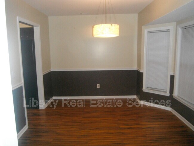 Foto del edificio - 627 Oak St