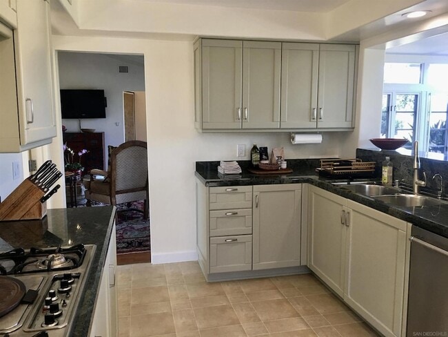 Foto del edificio - 17090 El Mirador