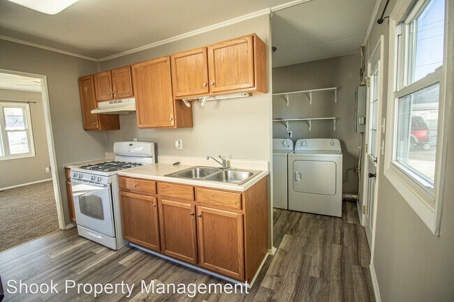 Building Photo - 2 br, 1 bath House - 2910 Underwood St