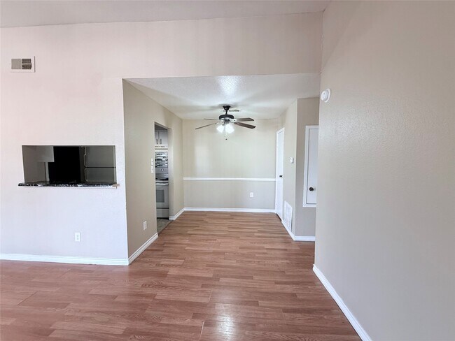 Foto del edificio - 12655 Ashford Meadow Dr