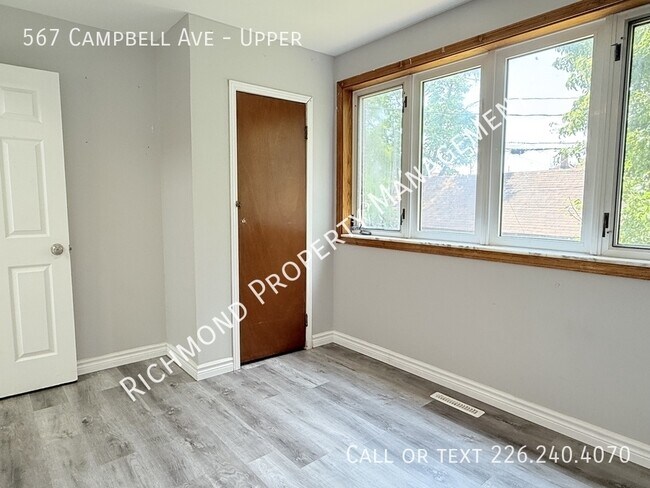 Photo du bâtiment - 567 Campbell Ave