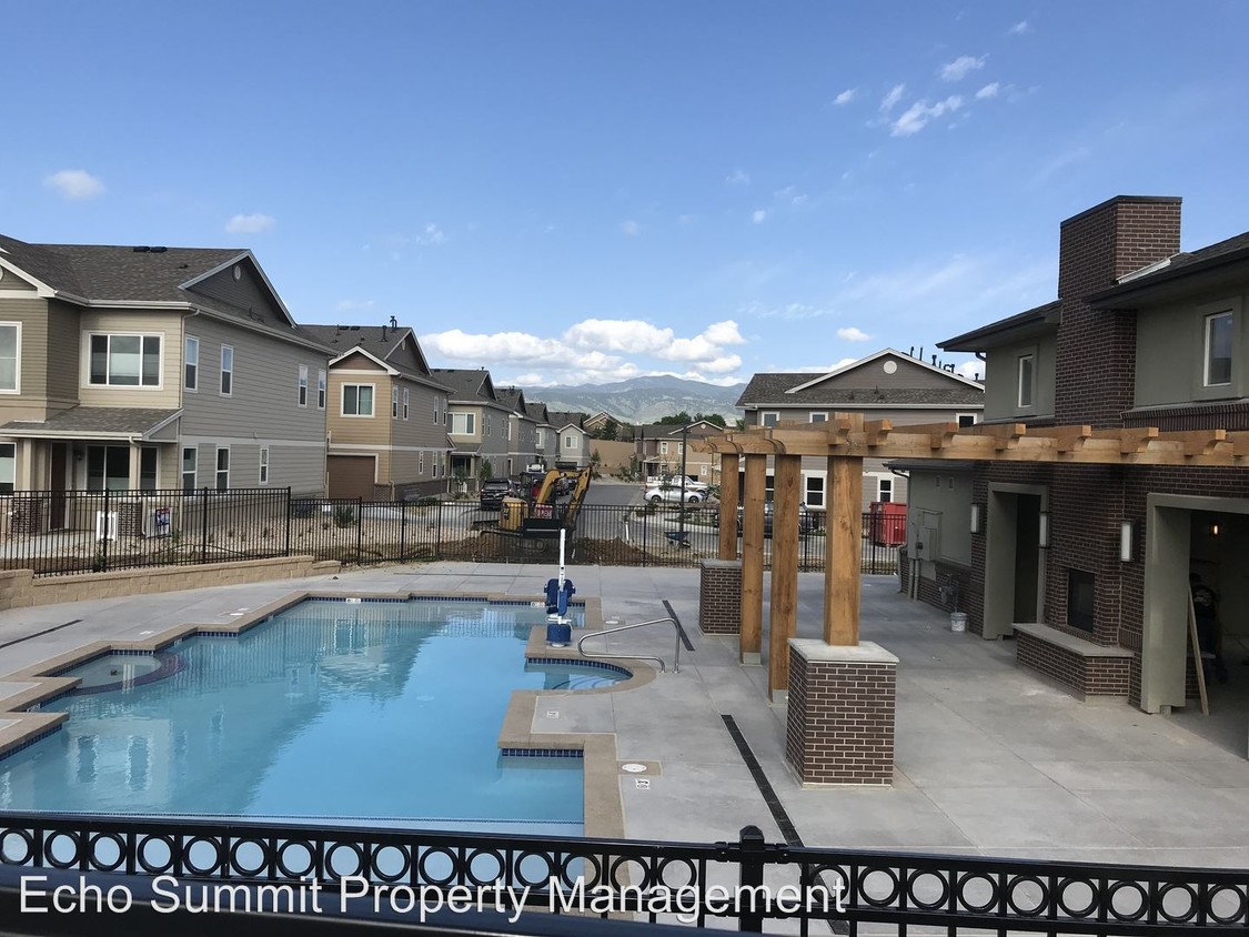 Primary Photo - 15354 W 64th Ave