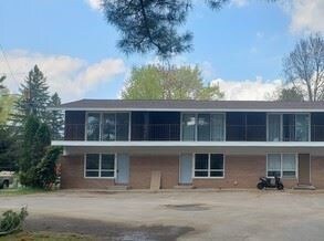 Foto principal - 3606 Schofield Ave