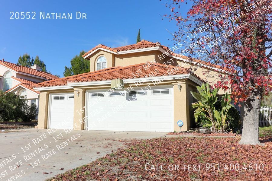 Foto principal - Well Maintained Orangecrest Home with a VI...