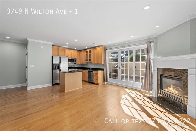 Foto del edificio - Wrigleyville 2 bed 2 bath with private ent...