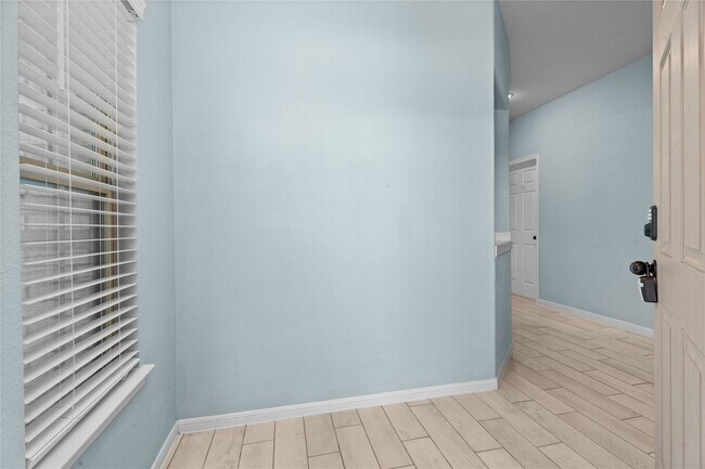 Building Photo - 24717 Teton Holw Trl