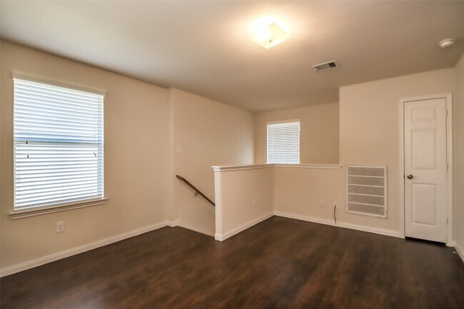Building Photo - 13103 Aiden Cir