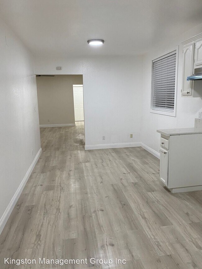 Foto del edificio - 4420-4422 Stanford Ave