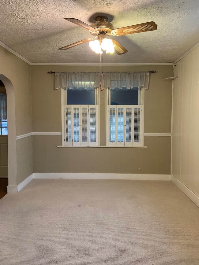 Building Photo - 2439 Perry St