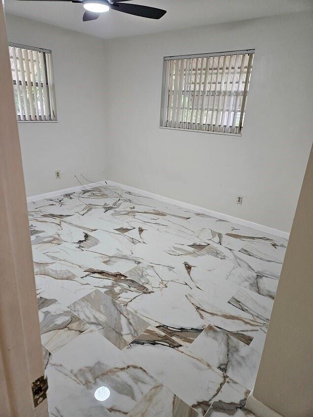 Foto del edificio - 6380 NW 25th Ct