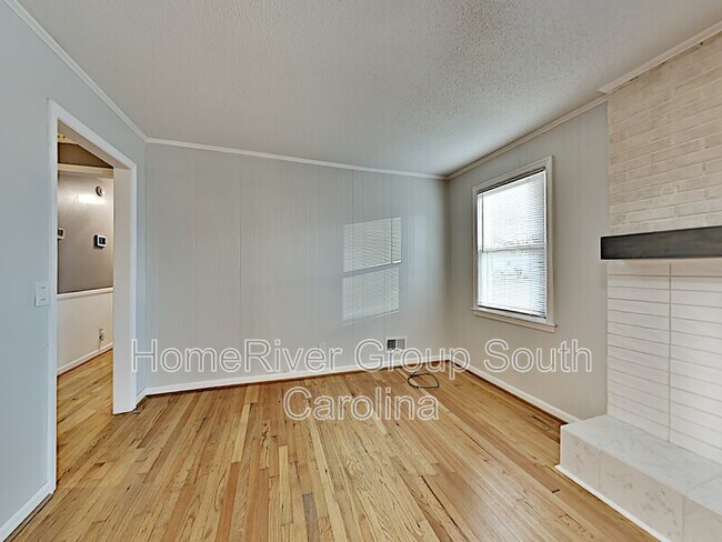 Building Photo - 7908 Tradd St