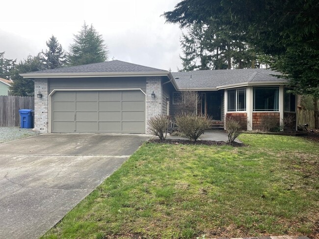 Foto del edificio - Fantastic 3 Bedroom Home with Fenced Yard and Garage!