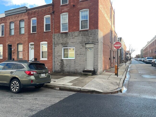 Building Photo - 1625 Beason St