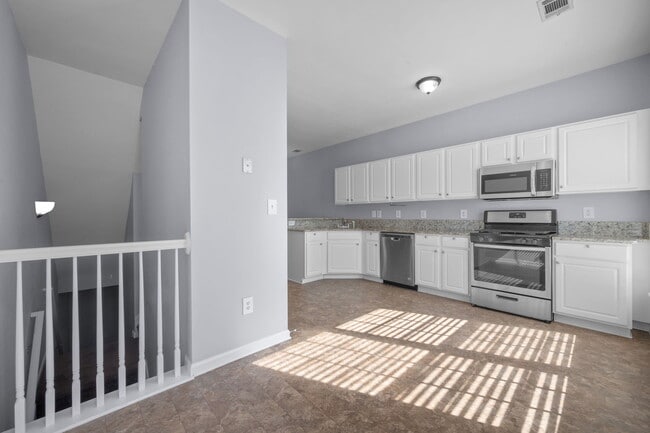 Foto del edificio - 3212 Mill Springs Cir