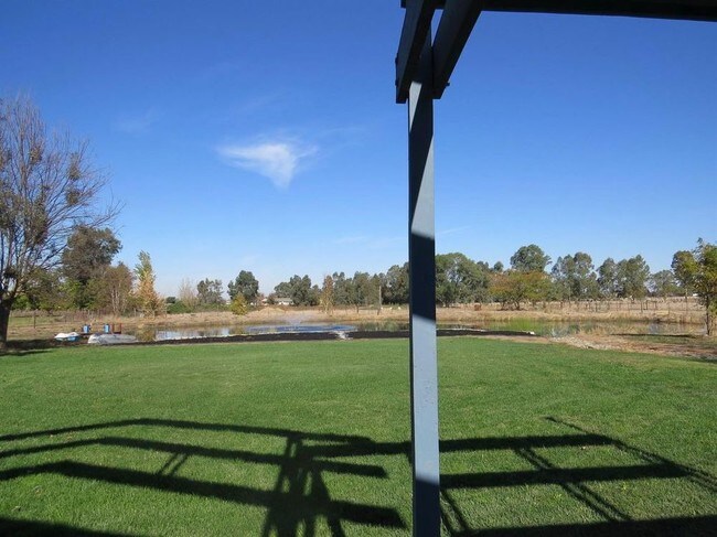 Foto del edificio - 11709 Quiggle Rd