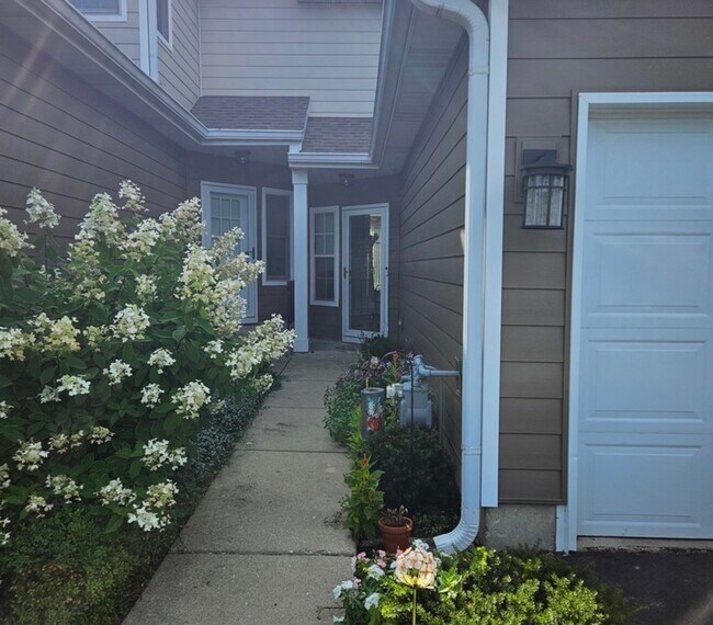 Foto del edificio - 604 Woodhaven Dr