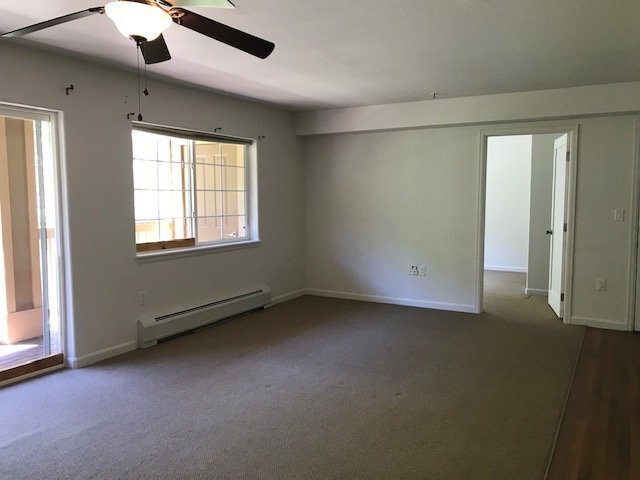 Building Photo - New Castle 3 Bedroom