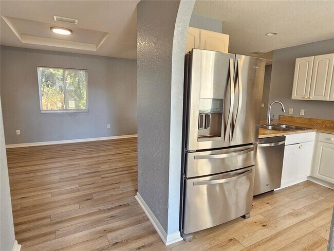 Foto del edificio - 8470 Drolet Ave