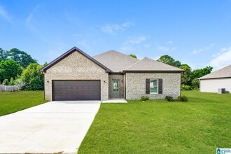 Building Photo - 119 Wolf Ln