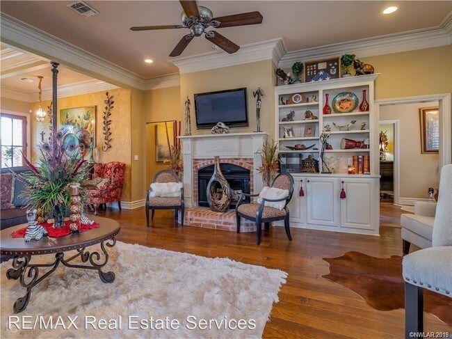 Building Photo - 4 br, 2 bath House - 507 Fall Winds