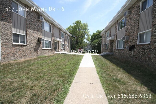 Foto del edificio - 517 N John Wayne Dr