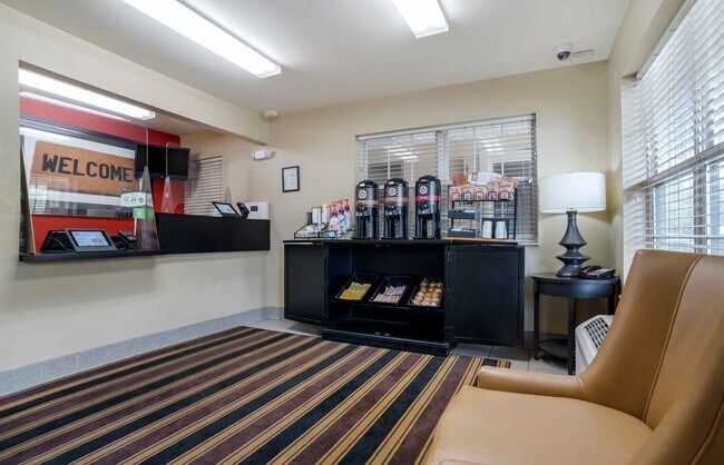 Building Photo - Furnished Studio-Huntsville - U.S. Space a...