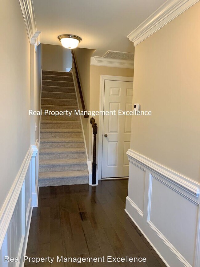 Foto del edificio - 3 br, 3.5 bath House - 434 Oak Pine Dr