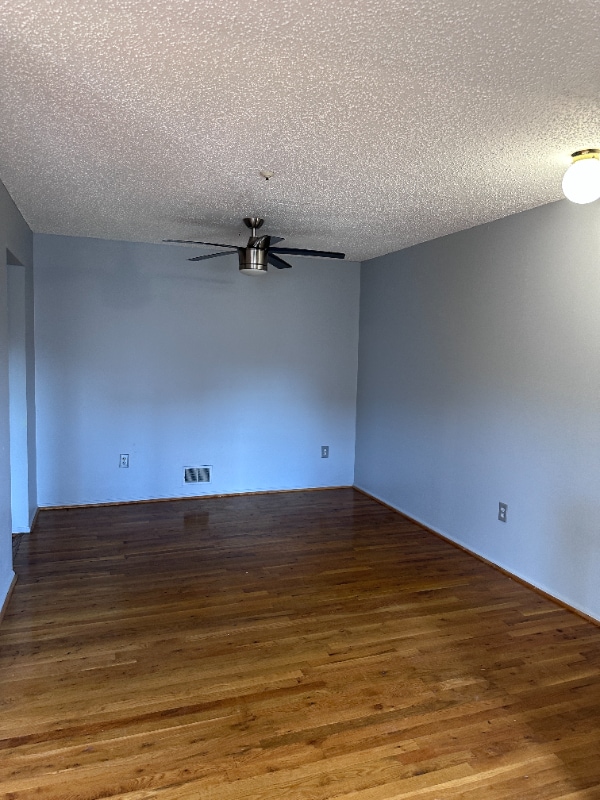 Building Photo - 212 Matthews Drive
