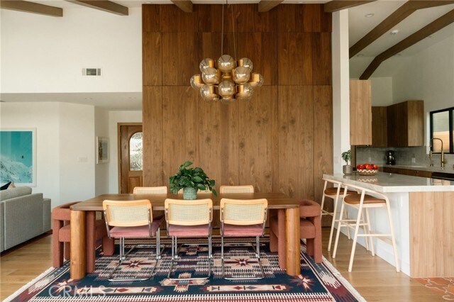 Foto del edificio - 3627 Willowcrest Ave