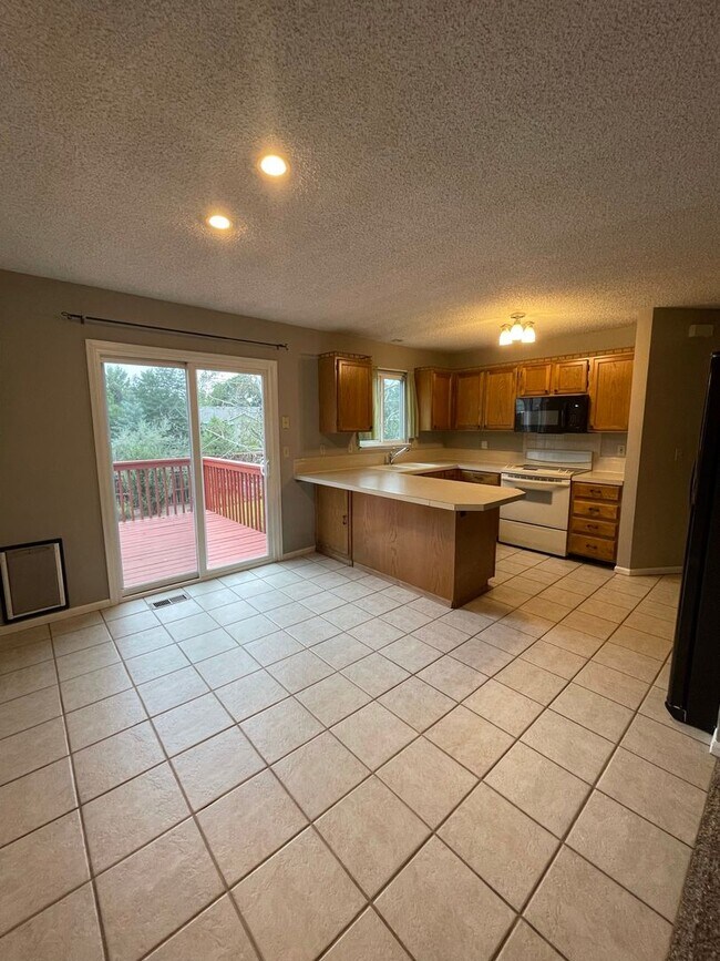 Foto del edificio - 4043 Burr Oak Dr