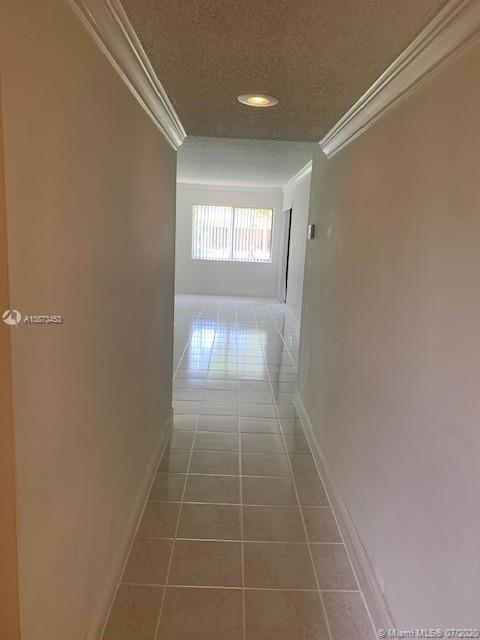 Foto del edificio - 151 Lakeview Dr