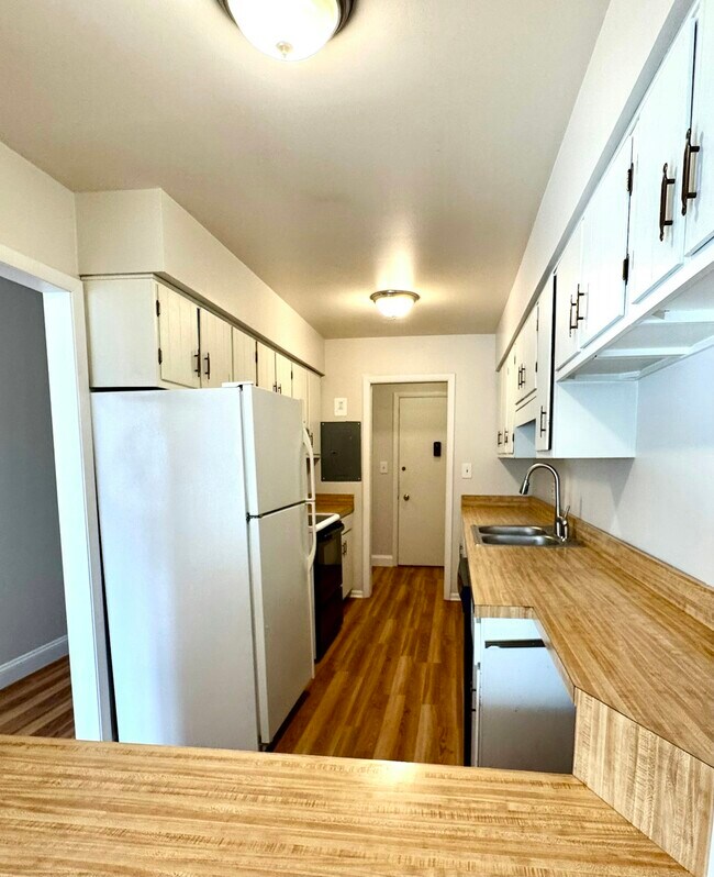 Foto del edificio - 510 W Eastman St