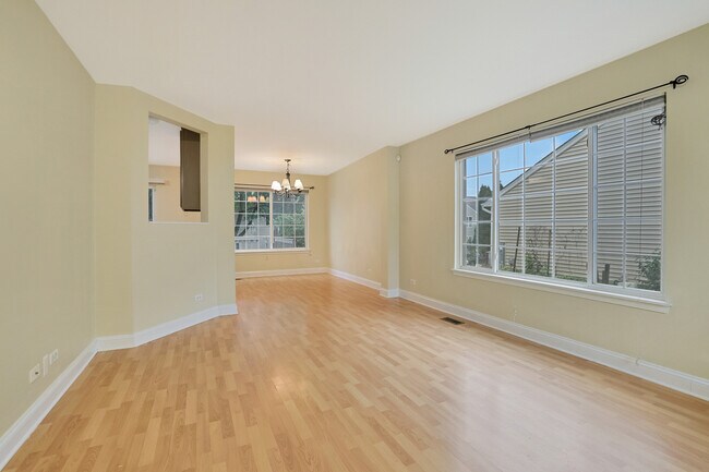 Foto del edificio - 3184 Impressions Dr