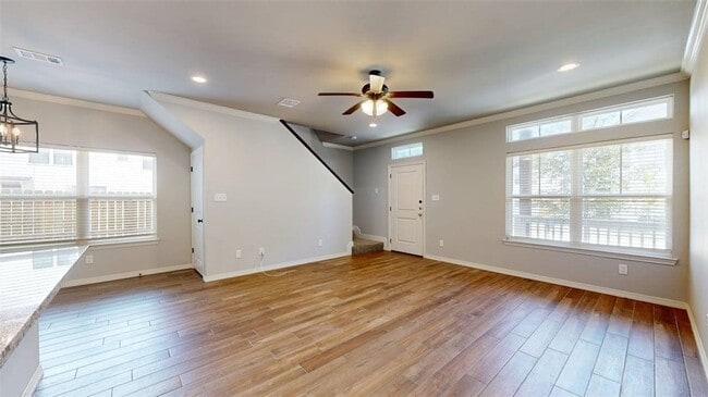 Foto del edificio - 305 Poplar St