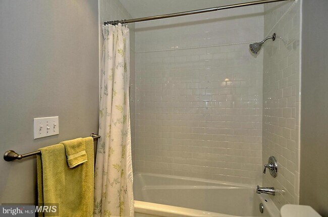 Building Photo - 1600 Belmont St NW