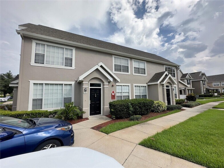 Foto principal - 9141 Lee Vista Blvd