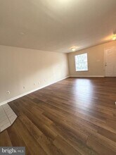 Building Photo - 103 Wind Ridge Dr