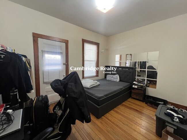 Foto del edificio - 346 Faneuil St