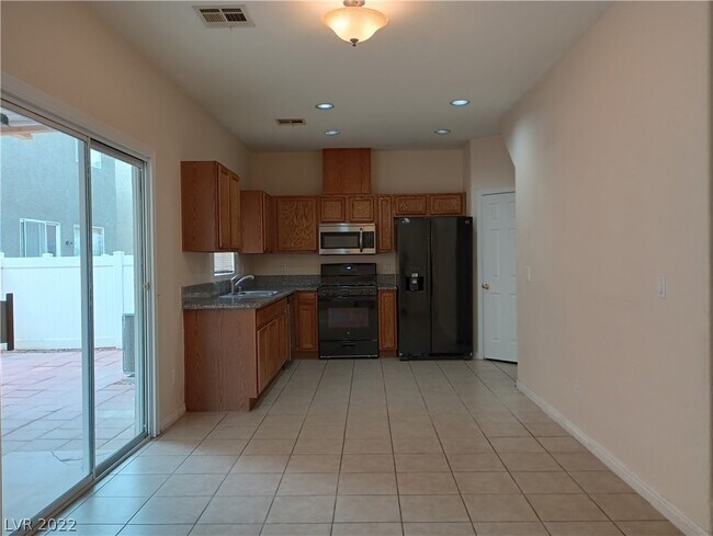 Building Photo - 5181 Bellaria Pl